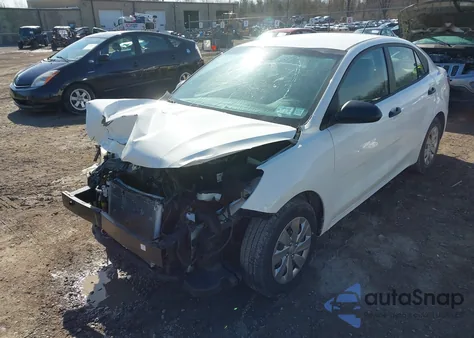 2018 Kia Rio Lx из США, поврежденный, VIN 3KPA24AB0JE071861